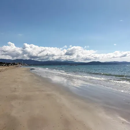 Con Ampio Terrazzo Vista Mare