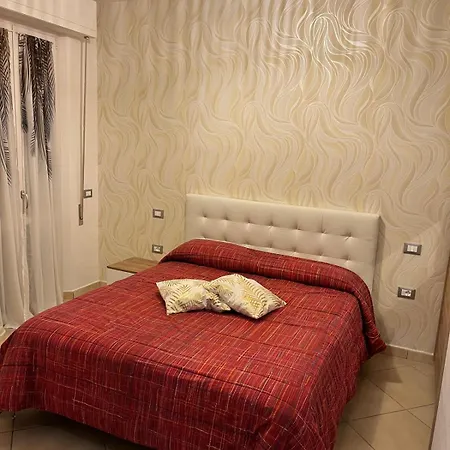 Appartamento Con Ampio Terrazzo Vista Mare Follonica